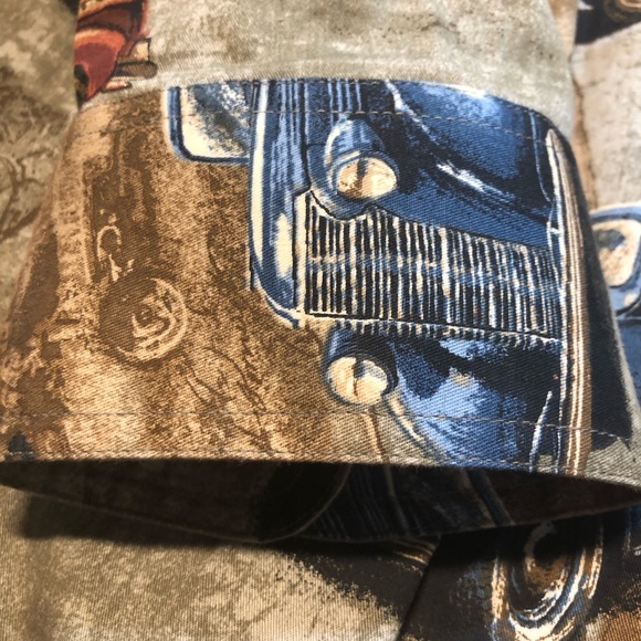 RedHead Long Sleeve Button up Shirt Men’s Large Vintage Trucks - Picture 3 of 16